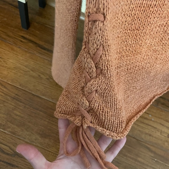 Mink pink sweater worn once - Picture 3 of 3